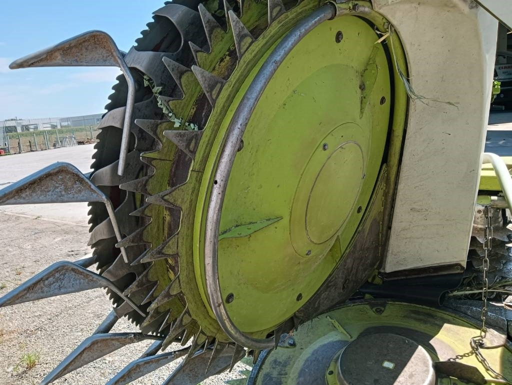 Claas Orbis 600 - Oprema za prevrtanje i razlaganje: slika 5 Claas Orbis 600 - Oprema za prevrtanje i razlaganje: slika 5