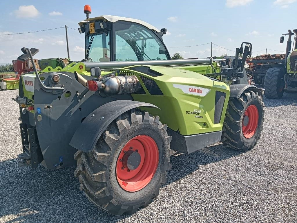 Teleskopski upravljač Claas Scorpion 1033: slika 15