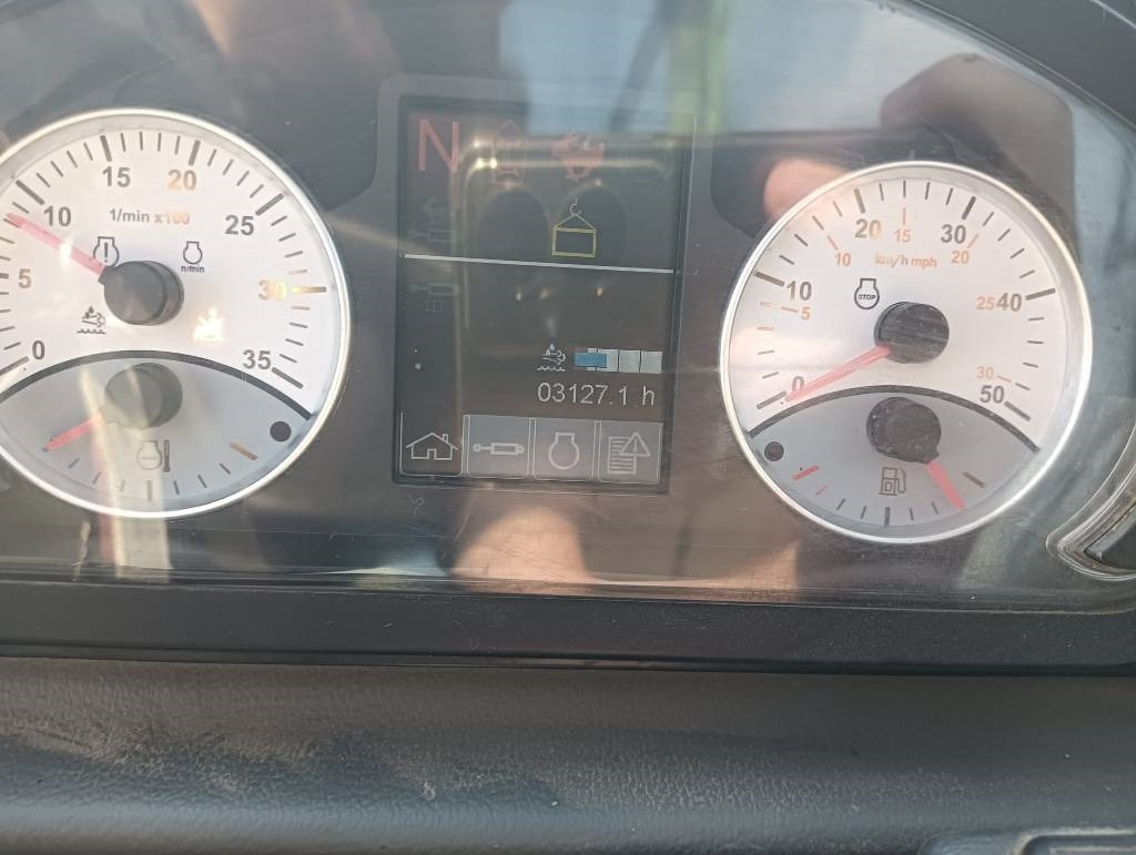 Teleskopski upravljač Claas Scorpion 1033: slika 7