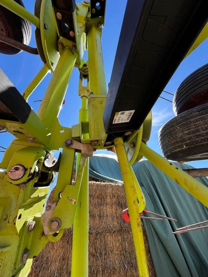 Claas Volto 900 T - Prevrtač/ Grabuljač: slika 3 Claas Volto 900 T - Prevrtač/ Grabuljač: slika 3