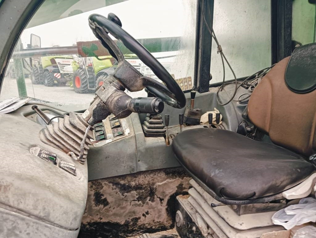 Faresin LEADER 2600 - Prikolica za mešanje stočne hrane: slika 3 Faresin LEADER 2600 - Prikolica za mešanje stočne hrane: slika 3