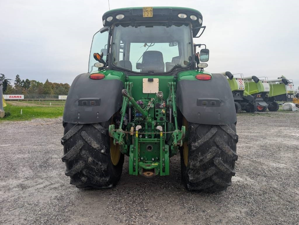 John Deere 7230 R - Traktor: slika 5 John Deere 7230 R - Traktor: slika 5