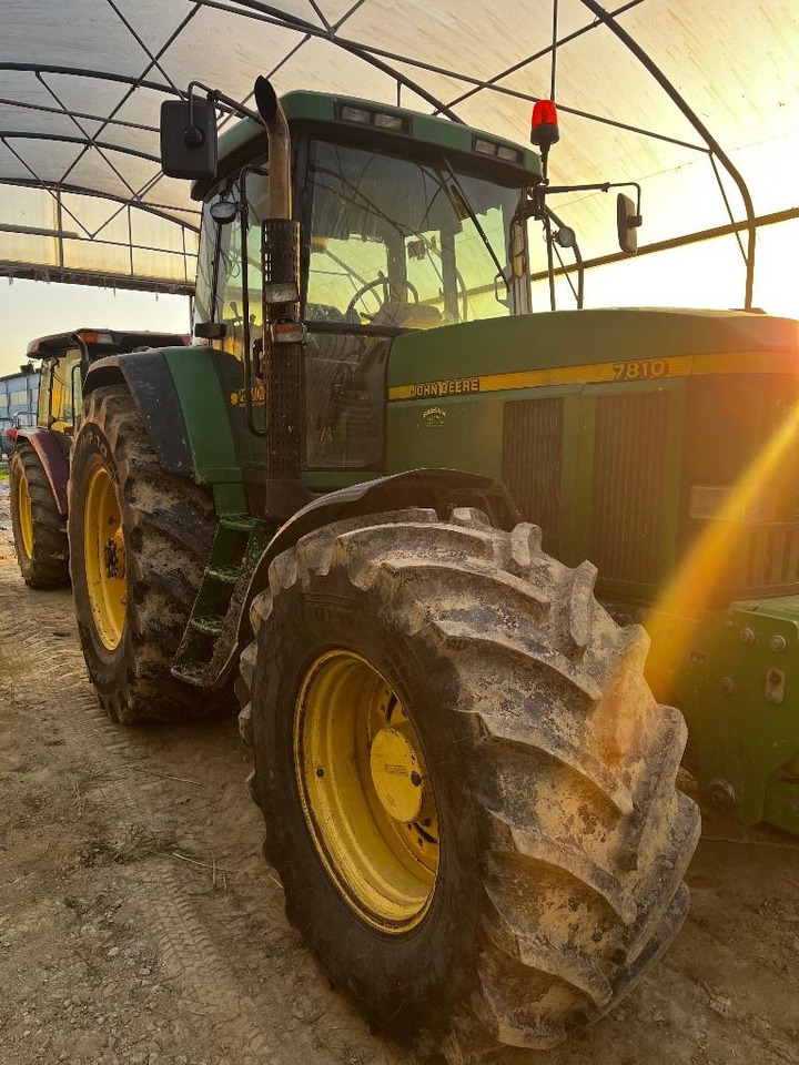 John Deere 7810 - Traktor: slika 2 John Deere 7810 - Traktor: slika 2