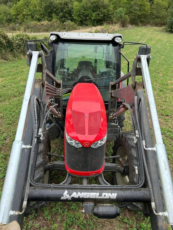Massey Ferguson 5710 - Traktor: slika 4 Massey Ferguson 5710 - Traktor: slika 4