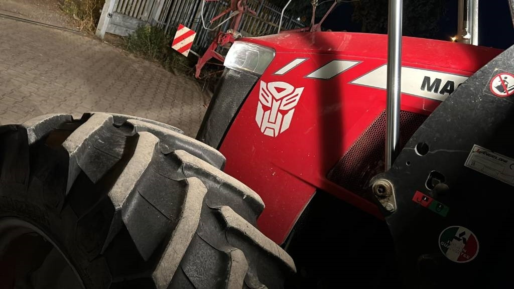Massey Ferguson 5710 - Traktor: slika 3 Massey Ferguson 5710 - Traktor: slika 3