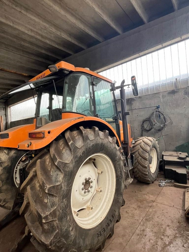 Renault Ares 640 RZ - Traktor: slika 5 Renault Ares 640 RZ - Traktor: slika 5