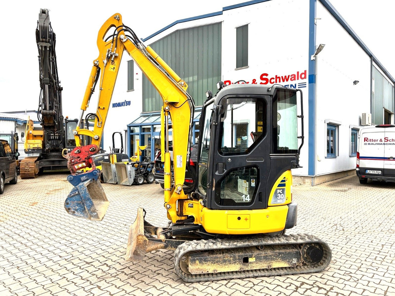 Komatsu PC30MR-3 mit Powertilt - Mini bager: slika 1 Komatsu PC30MR-3 mit Powertilt - Mini bager: slika 1