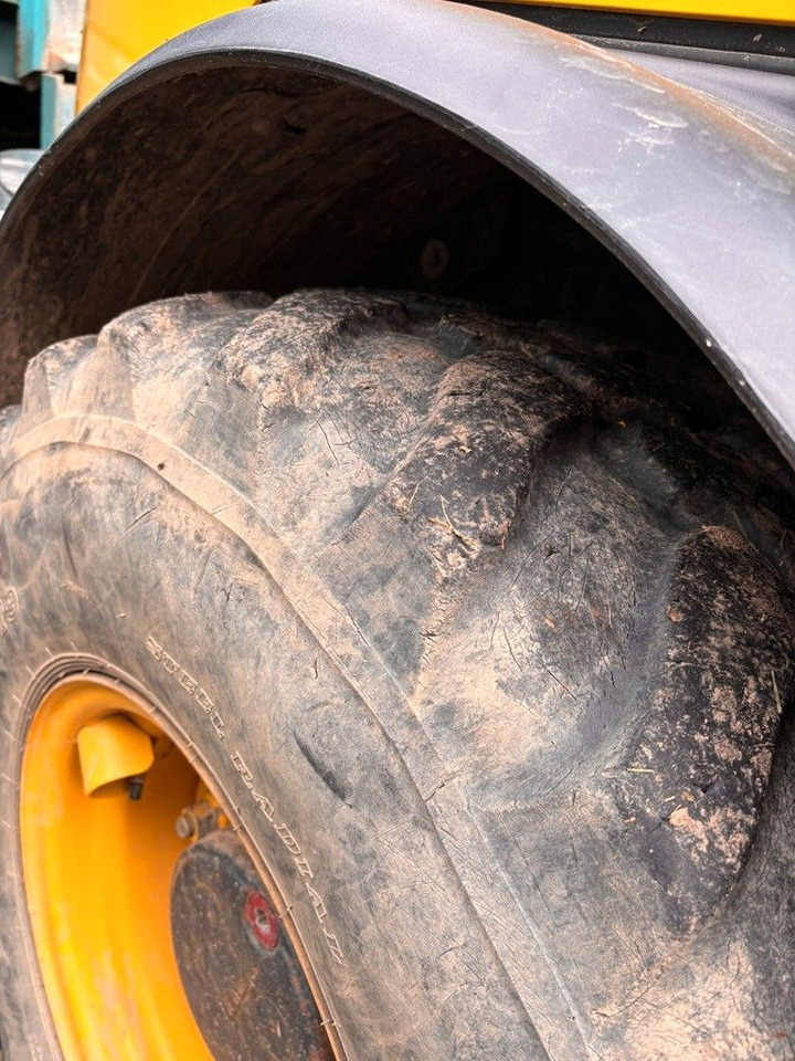 Komatsu WA70-7 - Utovarivač točkaš: slika 4 Komatsu WA70-7 - Utovarivač točkaš: slika 4