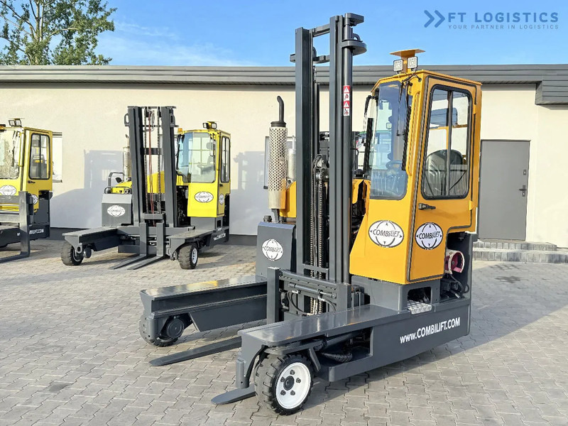 Combilift C3000 / GAS / DUPLEX 4500MM / ONLY 3096 HOURS / FORK SIDE SHIFT / FULL CABIN / EXCELLENT CONDITION / Wide range of four-way and - Viljuškar sa 4 strane: slika 1 Combilift C3000 / GAS / DUPLEX 4500MM / ONLY 3096 HOURS / FORK SIDE SHIFT / FULL CABIN / EXCELLENT CONDITION / Wide range of four-way and - Viljuškar sa 4 strane: slika 1