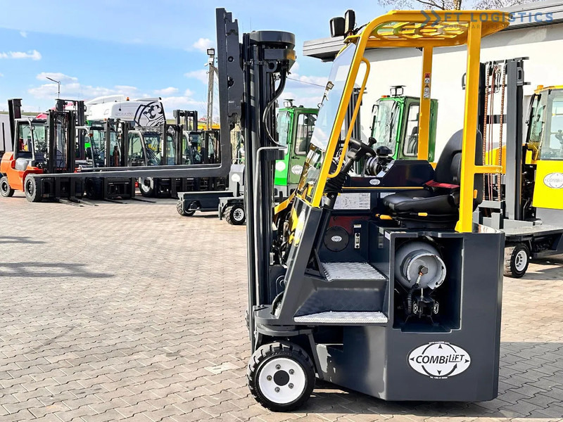 Viljuškar sa 4 strane Combilift C3000CB / LPG / TRIPLEX / 4900MM / FREE LIFT / POSITIONER / LIKE NEW C3000CB / LPG / TRIPLEX / 4900MM / FREE LIFT / POSITIONER /: slika 15 Viljuškar sa 4 strane Combilift C3000CB / LPG / TRIPLEX / 4900MM / FREE LIFT / POSITIONER / LIKE NEW C3000CB / LPG / TRIPLEX / 4900MM / FREE LIFT / POSITIONER /: slika 15