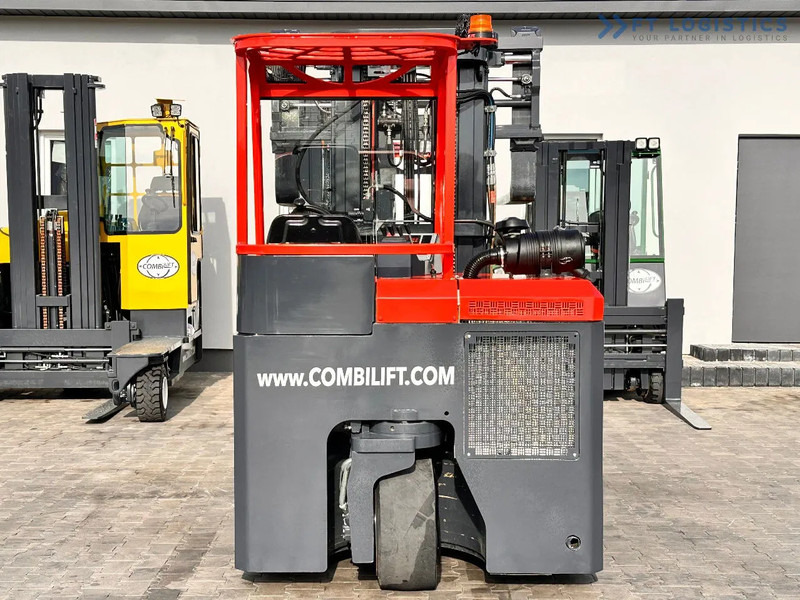 Combilift C3000CB / LPG / TRIPLEX / 5500MM / FREE LIFT / FORK SHIFT / POSITIONER C3000CB / LPG / TRIPLEX / 5500MM / FREE LIFT / FORK SHIFT - Viljuškar sa 4 strane: slika 4 Combilift C3000CB / LPG / TRIPLEX / 5500MM / FREE LIFT / FORK SHIFT / POSITIONER C3000CB / LPG / TRIPLEX / 5500MM / FREE LIFT / FORK SHIFT - Viljuškar sa 4 strane: slika 4