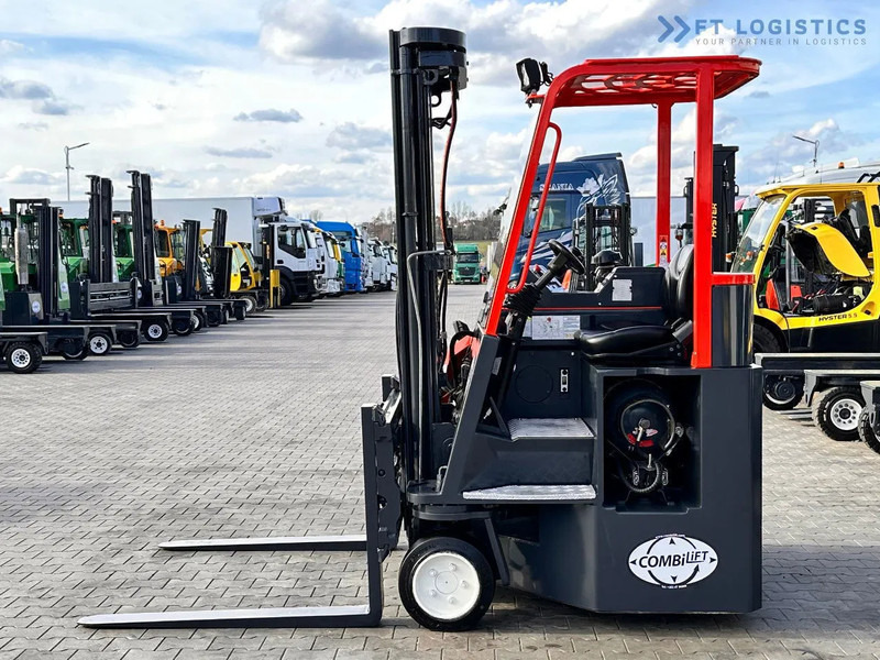 Viljuškar sa 4 strane Combilift C3000CB / LPG / TRIPLEX / 5500MM / FREE LIFT / FORK SHIFT / POSITIONER C3000CB / LPG / TRIPLEX / 5500MM / FREE LIFT / FORK SHIFT: slika 12