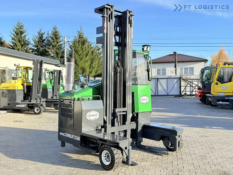 Combilift C4000 / GAS / TRIPLEX - 6900MM / FREE-LIFT / FULL CABIN C4000 / GAS / TRIPLEX - 6900MM / FREE-LIFT / FULL CABIN - Viljuškar sa 4 strane: slika 5 Combilift C4000 / GAS / TRIPLEX - 6900MM / FREE-LIFT / FULL CABIN C4000 / GAS / TRIPLEX - 6900MM / FREE-LIFT / FULL CABIN - Viljuškar sa 4 strane: slika 5