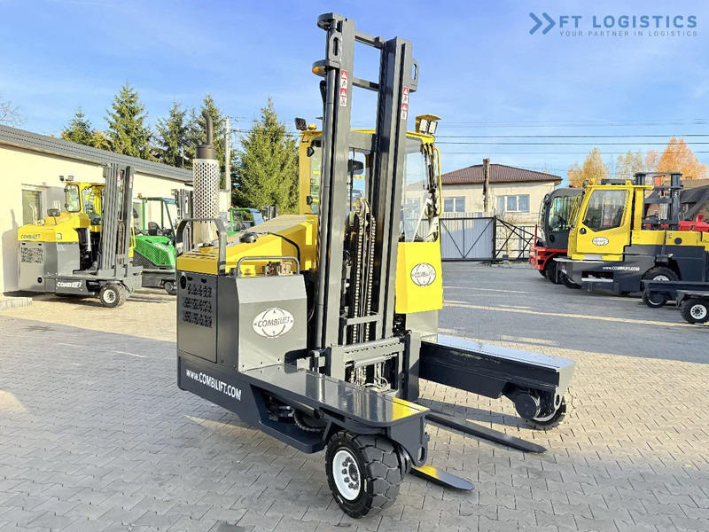 Combilift C4000 – LPG – DUPLEX 4600mm – FREE LIFT – SIDE SHIFT – EXCELLENT CONDITION Wide selection of four-way and side-loading forklifts - Viljuškar sa 4 strane: slika 4 Combilift C4000 – LPG – DUPLEX 4600mm – FREE LIFT – SIDE SHIFT – EXCELLENT CONDITION Wide selection of four-way and side-loading forklifts - Viljuškar sa 4 strane: slika 4