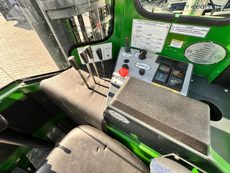 Viljuškar sa 4 strane Combilift C4000 / TRIPLEX / 4900MM / LPG / FREE LIFT / FORK SHIFT / LIKE NEW C4000 / TRIPLEX / 4900MM / LPG / FREE LIFT / FORK SHIFT / LIK: slika 15 Viljuškar sa 4 strane Combilift C4000 / TRIPLEX / 4900MM / LPG / FREE LIFT / FORK SHIFT / LIKE NEW C4000 / TRIPLEX / 4900MM / LPG / FREE LIFT / FORK SHIFT / LIK: slika 15