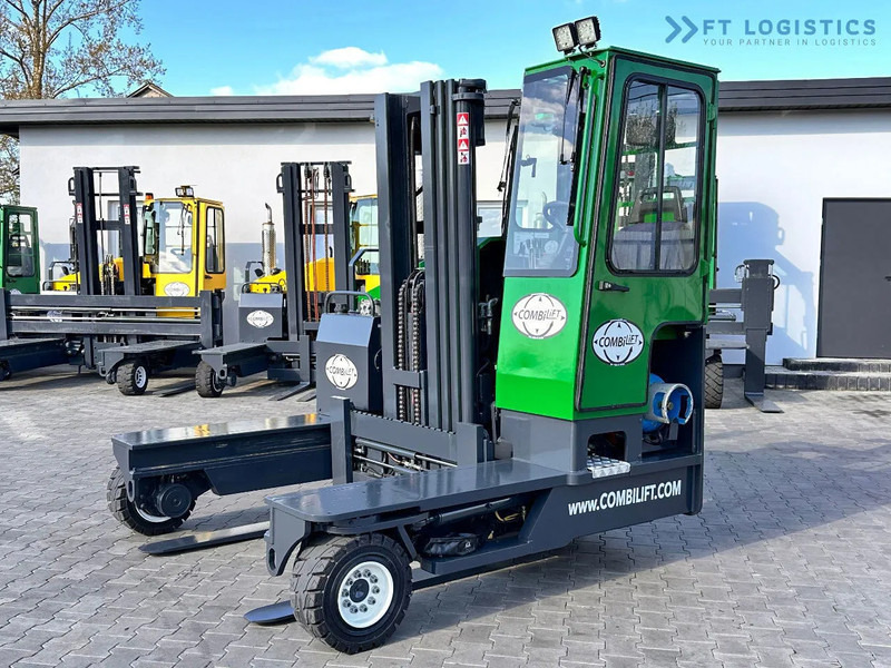 Combilift C4000 / TRIPLEX / 4900MM / LPG / FREE LIFT / FORK SHIFT / LIKE NEW C4000 / TRIPLEX / 4900MM / LPG / FREE LIFT / FORK SHIFT / LIK - Viljuškar sa 4 strane: slika 1 Combilift C4000 / TRIPLEX / 4900MM / LPG / FREE LIFT / FORK SHIFT / LIKE NEW C4000 / TRIPLEX / 4900MM / LPG / FREE LIFT / FORK SHIFT / LIK - Viljuškar sa 4 strane: slika 1