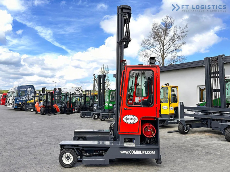 Combilift C4000 / TRIPLEX / 9300MM / FREE LIFT / POSITIONER / LPG / CABIN C4000 / TRIPLEX / 9300MM / FREE LIFT / POSITIONER / LPG / CABIN - Viljuškar sa 4 strane: slika 4 Combilift C4000 / TRIPLEX / 9300MM / FREE LIFT / POSITIONER / LPG / CABIN C4000 / TRIPLEX / 9300MM / FREE LIFT / POSITIONER / LPG / CABIN - Viljuškar sa 4 strane: slika 4