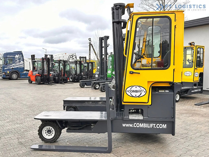 Combilift C4500 / DUPLEX / 4050MM / DIESEL / WIDE POSITIONER / FREE LIFT C4500 / DUPLEX / 4050MM / DIESEL / WIDE POSITIONER / FREE LIFT - Viljuškar sa 4 strane: slika 3 Combilift C4500 / DUPLEX / 4050MM / DIESEL / WIDE POSITIONER / FREE LIFT C4500 / DUPLEX / 4050MM / DIESEL / WIDE POSITIONER / FREE LIFT - Viljuškar sa 4 strane: slika 3