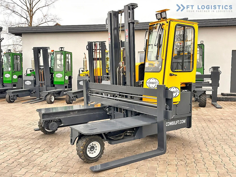 Combilift C4500 / DUPLEX / 4050MM / DIESEL / WIDE POSITIONER / FREE LIFT C4500 / DUPLEX / 4050MM / DIESEL / WIDE POSITIONER / FREE LIFT - Viljuškar sa 4 strane: slika 4 Combilift C4500 / DUPLEX / 4050MM / DIESEL / WIDE POSITIONER / FREE LIFT C4500 / DUPLEX / 4050MM / DIESEL / WIDE POSITIONER / FREE LIFT - Viljuškar sa 4 strane: slika 4