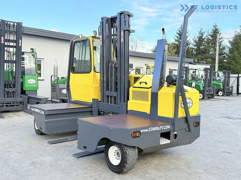 Combilift C5000SR / DIESEL / TRIPLEX MAST – 6100 MM / FORK POSITIONER / FULL CABIN C5000SR / DIESEL / TRIPLEX MAST – 6100 MM / FORK POSITI - Bočni utovarivač: slika 3 Combilift C5000SR / DIESEL / TRIPLEX MAST – 6100 MM / FORK POSITIONER / FULL CABIN C5000SR / DIESEL / TRIPLEX MAST – 6100 MM / FORK POSITI - Bočni utovarivač: slika 3