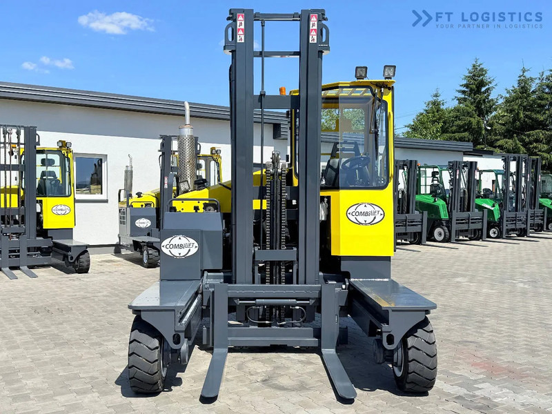 Combilift C5000XL / GAS / DUPLEX / 4500MM / FREE LIFT / SIDESHIFT / FORK POSITIONER / XL CABIN / NEW TYRES C5000XL / GAS / DUPLEX / 4500MM - Viljuškar sa 4 strane: slika 5 Combilift C5000XL / GAS / DUPLEX / 4500MM / FREE LIFT / SIDESHIFT / FORK POSITIONER / XL CABIN / NEW TYRES C5000XL / GAS / DUPLEX / 4500MM - Viljuškar sa 4 strane: slika 5