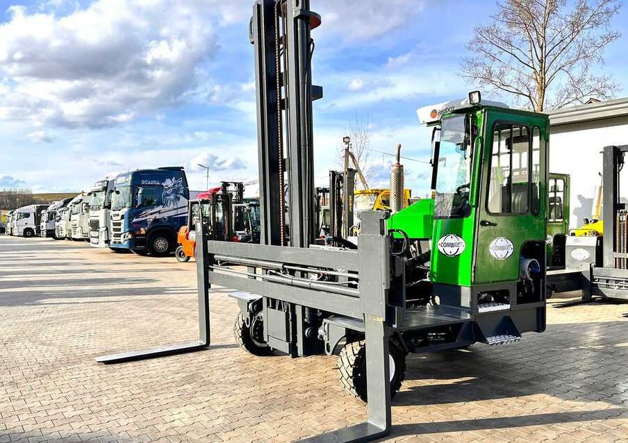 Combilift C5000XL / LPG / AIR CONDITIONING / WIDE POSITIONER / DUPLEX MAST / ADJUSTABLE FORKS / NEW TIRES / EXCELLENT CONDITION! - Viljuškar sa 4 strane: slika 1 Combilift C5000XL / LPG / AIR CONDITIONING / WIDE POSITIONER / DUPLEX MAST / ADJUSTABLE FORKS / NEW TIRES / EXCELLENT CONDITION! - Viljuškar sa 4 strane: slika 1