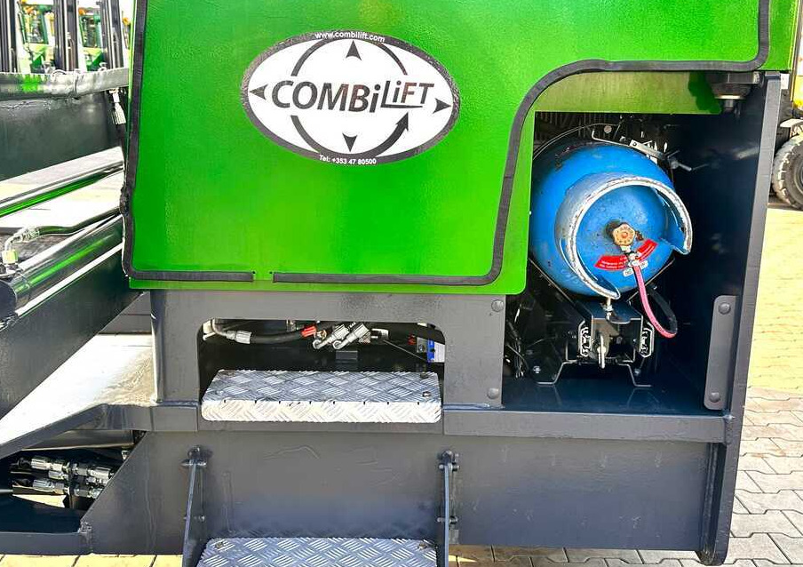 Combilift C5000XL / LPG / AIR CONDITIONING / WIDE POSITIONER / DUPLEX MAST / ADJUSTABLE FORKS / NEW TIRES / EXCELLENT CONDITION! - Viljuškar sa 4 strane: slika 5 Combilift C5000XL / LPG / AIR CONDITIONING / WIDE POSITIONER / DUPLEX MAST / ADJUSTABLE FORKS / NEW TIRES / EXCELLENT CONDITION! - Viljuškar sa 4 strane: slika 5