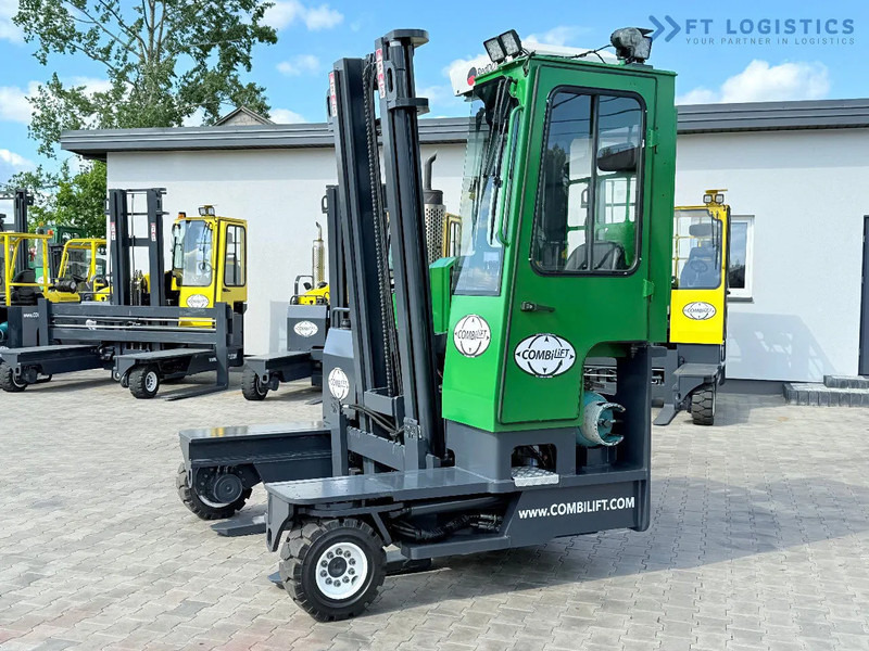 Combilift COMBILIFT C3500 – DUPLEX 4100mm – Year 2016 – 6779 hours – GAS – EXTENDABLE FORKS 800 / 1100MM – CABIN – HEATING + AIR CONDITION - Viljuškar sa 4 strane: slika 3 Combilift COMBILIFT C3500 – DUPLEX 4100mm – Year 2016 – 6779 hours – GAS – EXTENDABLE FORKS 800 / 1100MM – CABIN – HEATING + AIR CONDITION - Viljuškar sa 4 strane: slika 3