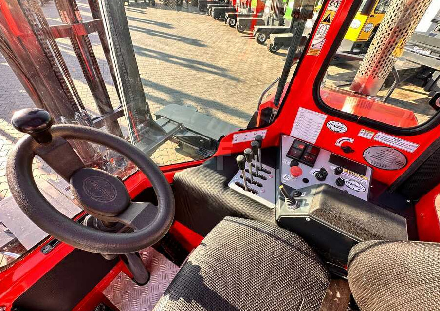 Viljuškar sa 4 strane Combilift COMBILIFT C4000 – TRIPLEX 9300 mm – Year 2017 – GAS – FREE LIFT – FORK SIDE SHIFT – CONDITION 5/5: slika 20