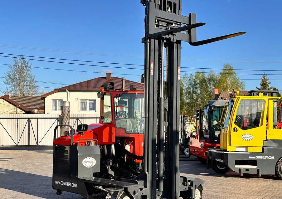 Viljuškar sa 4 strane Combilift COMBILIFT C4000 – TRIPLEX 9300 mm – Year 2017 – GAS – FREE LIFT – FORK SIDE SHIFT – CONDITION 5/5: slika 24