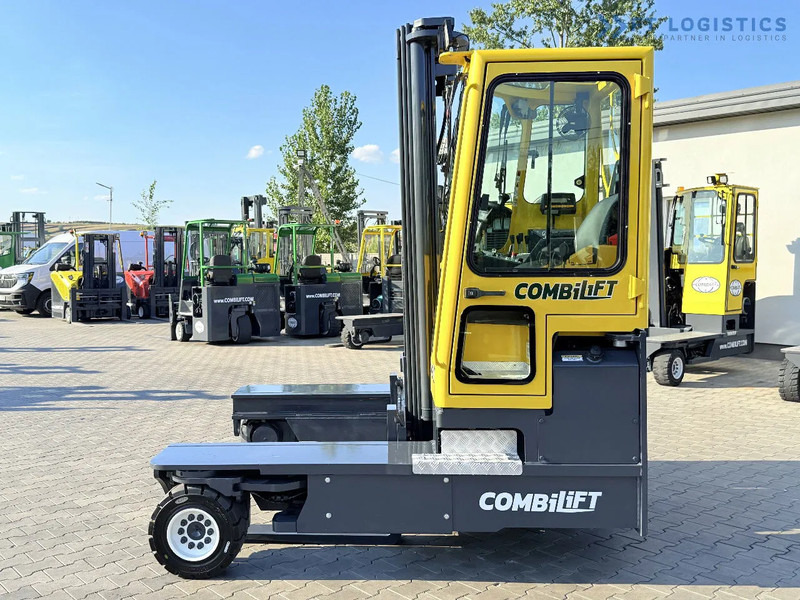 Combilift Combilift C5000 / DIESEL / TRIPLEX 6000MM / FREE LIFT / FORK POSITIONER / BUILT-IN SCALE / HEATING / FULL CABIN / PERFECT CONDIT - Viljuškar sa 4 strane: slika 4 Combilift Combilift C5000 / DIESEL / TRIPLEX 6000MM / FREE LIFT / FORK POSITIONER / BUILT-IN SCALE / HEATING / FULL CABIN / PERFECT CONDIT - Viljuškar sa 4 strane: slika 4