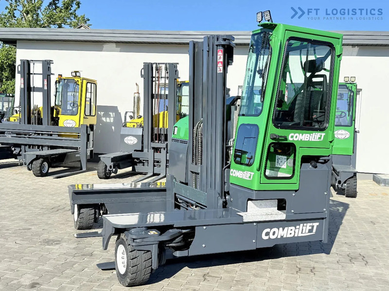 Combilift Combilift FOUR-WAY MULTIDIRECTIONAL FORKLIFT C4500 / DIESEL / TRIPLEX 4900MM / ONLY 4854 HOURS / FORK POSITIONER / FULL CABIN – - Viljuškar sa 4 strane: slika 3 Combilift Combilift FOUR-WAY MULTIDIRECTIONAL FORKLIFT C4500 / DIESEL / TRIPLEX 4900MM / ONLY 4854 HOURS / FORK POSITIONER / FULL CABIN – - Viljuškar sa 4 strane: slika 3