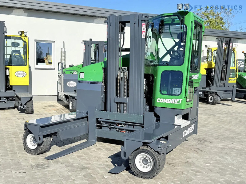 Combilift Combilift FOUR-WAY MULTIDIRECTIONAL FORKLIFT C4500 / DIESEL / TRIPLEX 4900MM / ONLY 4854 HOURS / FORK POSITIONER / FULL CABIN – - Viljuškar sa 4 strane: slika 5 Combilift Combilift FOUR-WAY MULTIDIRECTIONAL FORKLIFT C4500 / DIESEL / TRIPLEX 4900MM / ONLY 4854 HOURS / FORK POSITIONER / FULL CABIN – - Viljuškar sa 4 strane: slika 5