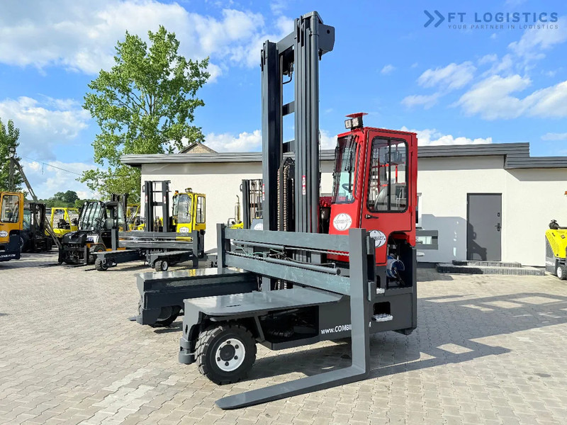Combilift Combilift Wózki 4-kierunkowe C8000 / GAS / TRIPLEX 8300 / WIDE FORK POSITIRONER / FREE-LIFT / A comprehensive range of four-way - Viljuškar sa 4 strane: slika 2 Combilift Combilift Wózki 4-kierunkowe C8000 / GAS / TRIPLEX 8300 / WIDE FORK POSITIRONER / FREE-LIFT / A comprehensive range of four-way - Viljuškar sa 4 strane: slika 2