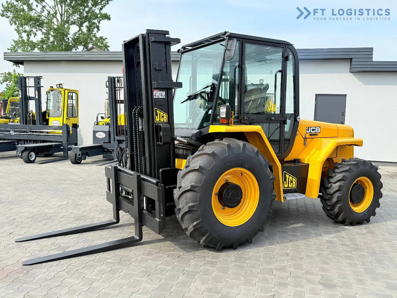 JCB 940 / DIESEL / TRIPLEX 4500MM / FORK POSITIONER / SIDE SHIFT / 4T / NEW TYRES / LIKE NEW 940 / DIESEL / TRIPLEX 4500MM / FORK PO - Terenski viljuškar: slika 2 JCB 940 / DIESEL / TRIPLEX 4500MM / FORK POSITIONER / SIDE SHIFT / 4T / NEW TYRES / LIKE NEW 940 / DIESEL / TRIPLEX 4500MM / FORK PO - Terenski viljuškar: slika 2