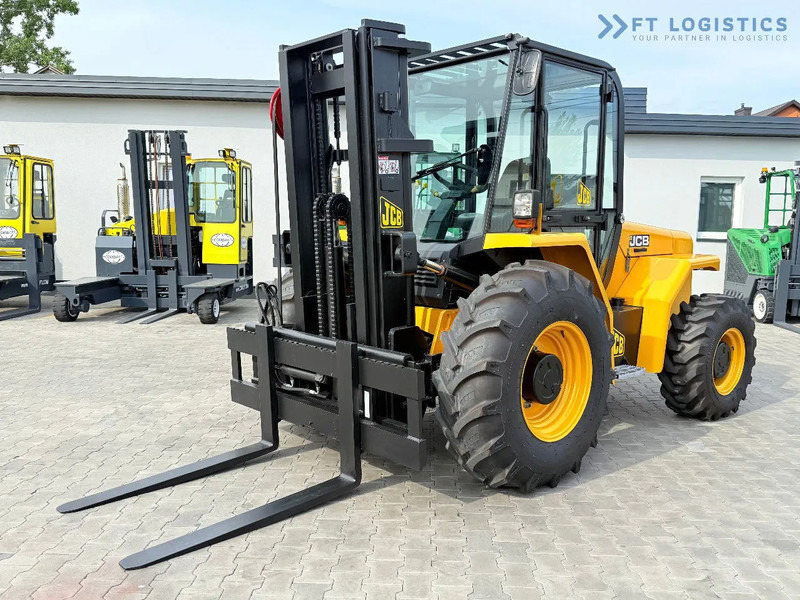 Terenski viljuškar JCB 940 / DIESEL / TRIPLEX 4500MM / FORK POSITIONER / SIDE SHIFT / 4T / NEW TYRES / LIKE NEW 940 / DIESEL / TRIPLEX 4500MM / FORK PO: slika 1