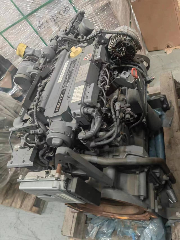 DEUTZ TCD41L4 - Motor za Bager: slika 2 DEUTZ TCD41L4 - Motor za Bager: slika 2