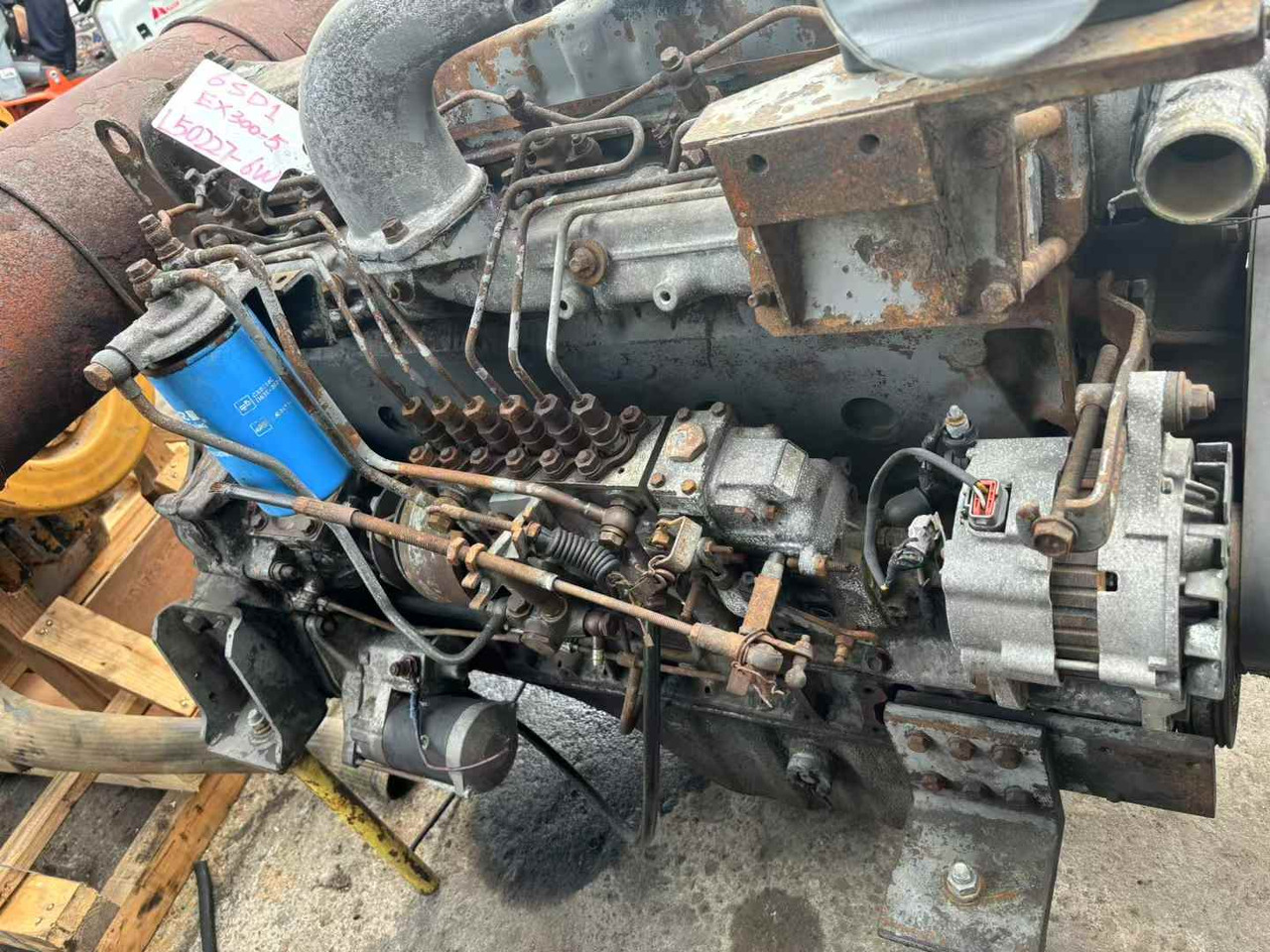 ISUZU 6SD1 - Motor za Građevinska mašina: slika 1 ISUZU 6SD1 - Motor za Građevinska mašina: slika 1