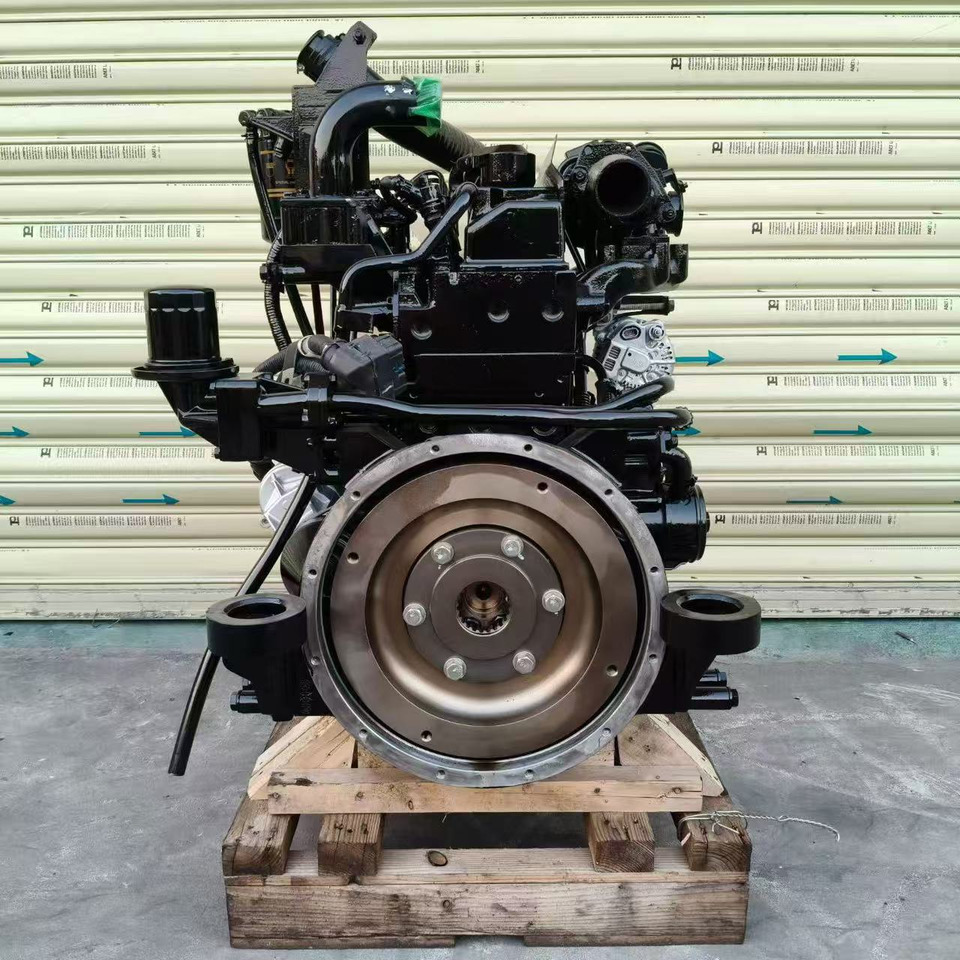 KOMATSU 4D95LE-5 - Motor za Bager: slika 4 KOMATSU 4D95LE-5 - Motor za Bager: slika 4