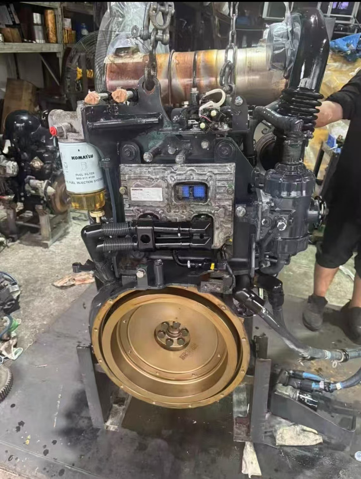 KOMATSU 4D95LE-6 - Motor za Bager: slika 3 KOMATSU 4D95LE-6 - Motor za Bager: slika 3