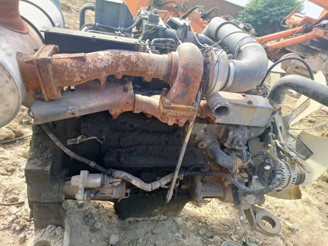 KOMATSU 6D125E-3 - Motor za Buldožer: slika 2 KOMATSU 6D125E-3 - Motor za Buldožer: slika 2