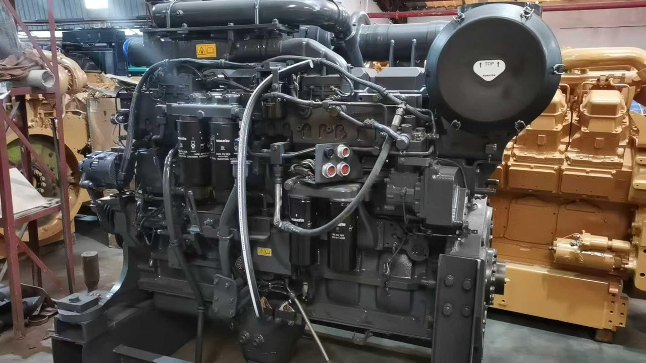 KOMATSU 6D170E - Motor za Bager: slika 2 KOMATSU 6D170E - Motor za Bager: slika 2