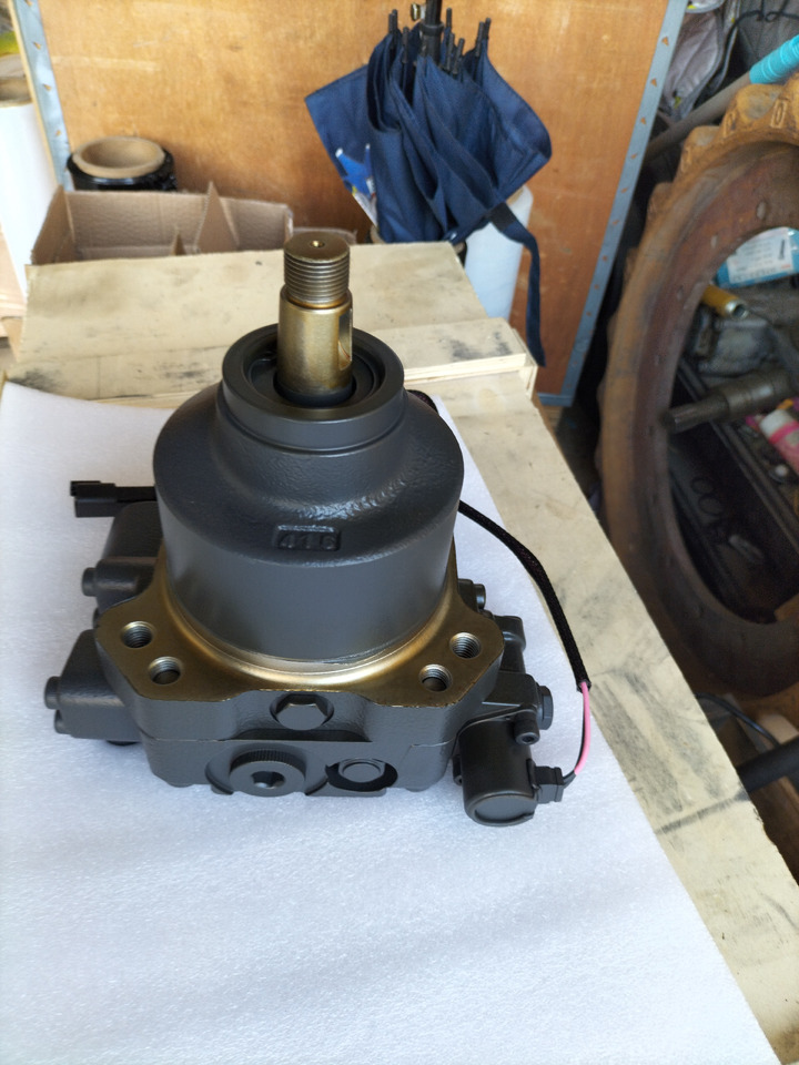 KOMATSU 708-7s-00352 - Hidraulični motor za Buldožer: slika 5 KOMATSU 708-7s-00352 - Hidraulični motor za Buldožer: slika 5