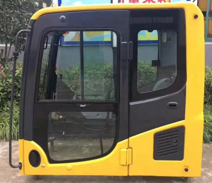 KOMATSU PC200-8 - Kabina za Bager: slika 2 KOMATSU PC200-8 - Kabina za Bager: slika 2