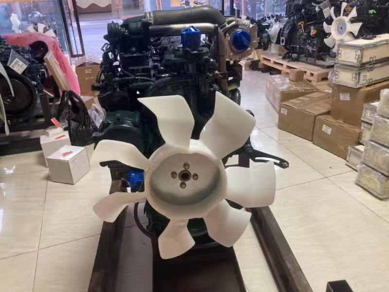 KUBOTA V3800 - Motor za Vučno vozilo: slika 3 KUBOTA V3800 - Motor za Vučno vozilo: slika 3