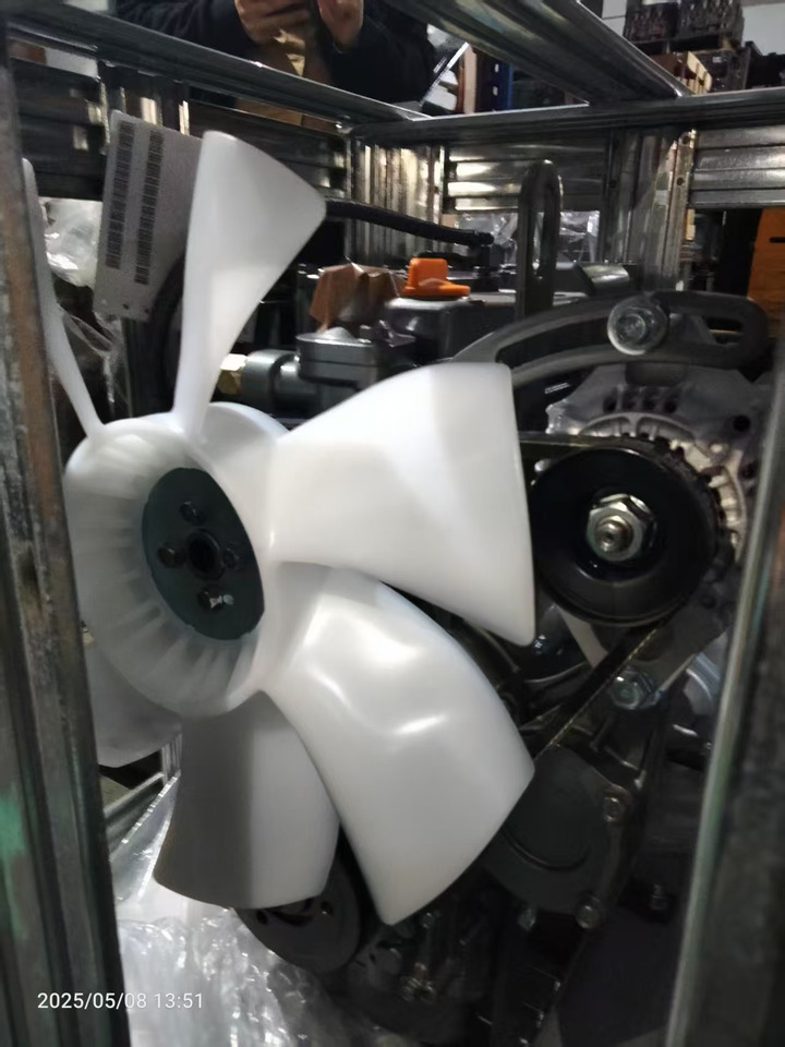 YANMAR 3TNV76 - Motor za Bager: slika 1 YANMAR 3TNV76 - Motor za Bager: slika 1