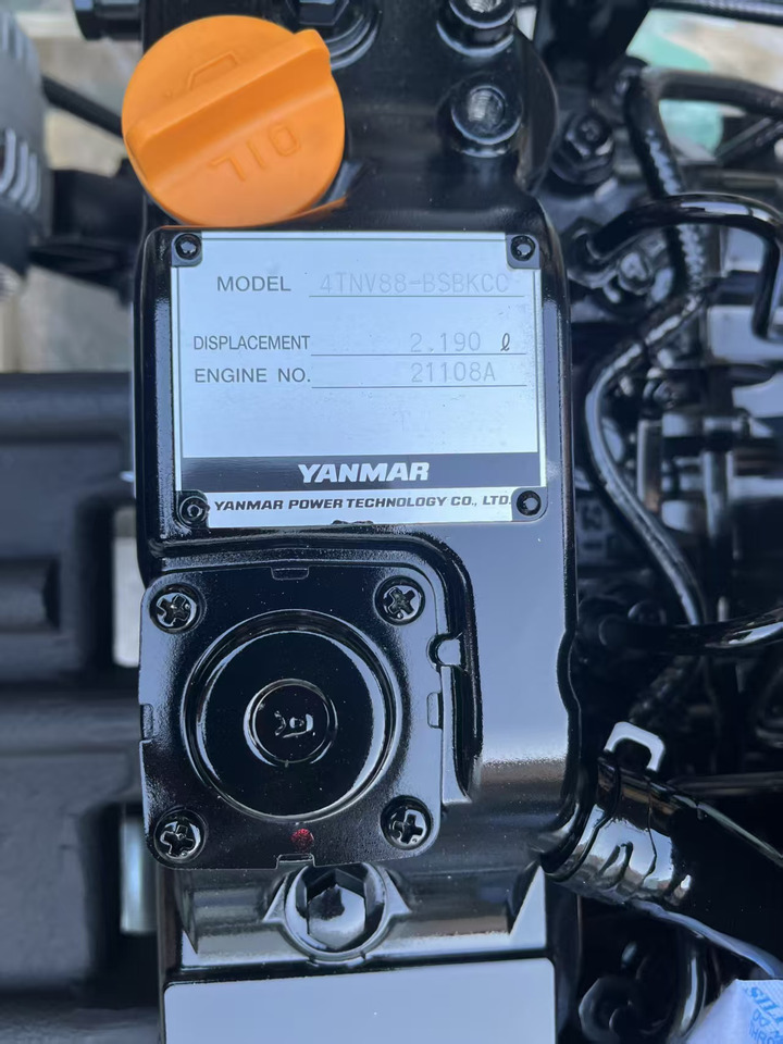 YANMAR 4TNV88 - Motor za Bager: slika 1 YANMAR 4TNV88 - Motor za Bager: slika 1