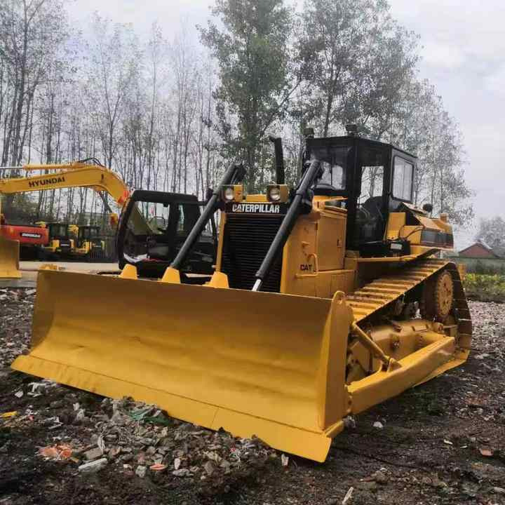 CAT High Quality Used Machinery , Original D6h Cat Bulldozer , Winch Attached Cat Bulldozer - Buldožer: slika 1 CAT High Quality Used Machinery , Original D6h Cat Bulldozer , Winch Attached Cat Bulldozer - Buldožer: slika 1