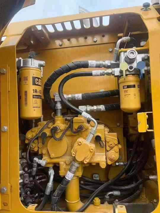 Caterpillar CAT312D Small and Medium-sized Original 12Ton Used Excavator CAT312D Sold Well - Mini bager: slika 2 Caterpillar CAT312D Small and Medium-sized Original 12Ton Used Excavator CAT312D Sold Well - Mini bager: slika 2