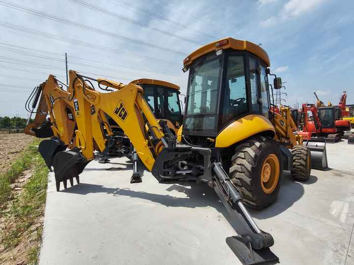 Cheap Price JCB 3CX Backhoe Loader in Excellent Condition for Sale JCB3CX JCB 4CX Available for Sale - Bager utovarivač: slika 4 Cheap Price JCB 3CX Backhoe Loader in Excellent Condition for Sale JCB3CX JCB 4CX Available for Sale - Bager utovarivač: slika 4